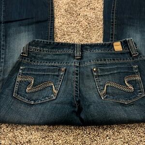 Maurices Blue Boot Cut Jeans with Vintage Appeal